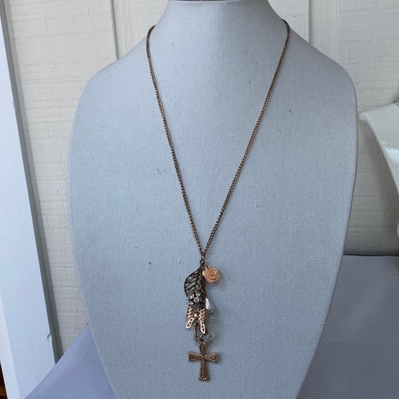 Long older charm style necklace with clusters of dangles - Picture 1 of 5